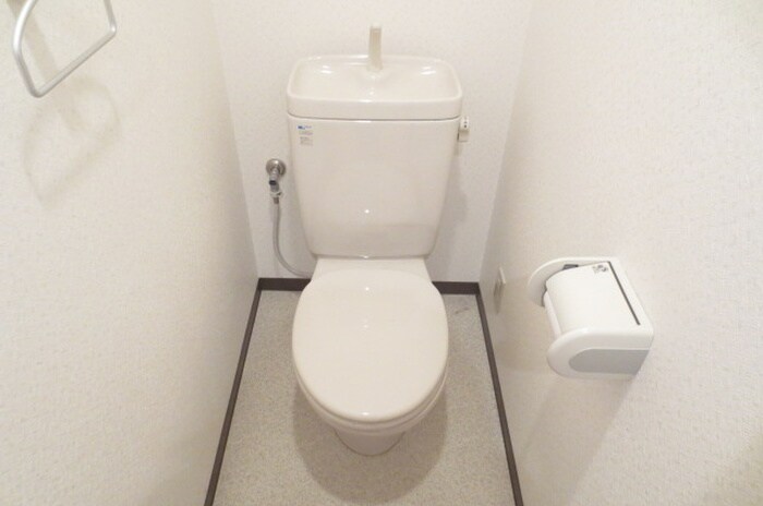 物件内観写真13　(トイレ)