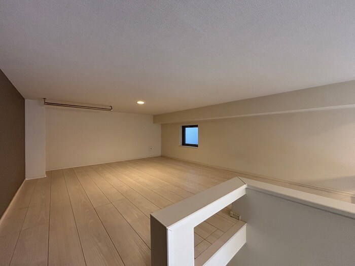 物件内観写真9　(ロフト)