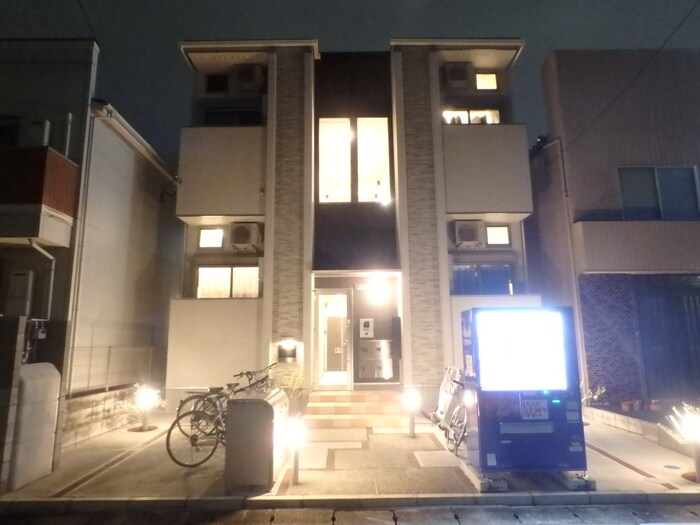 物件外観写真3　(外観写真)