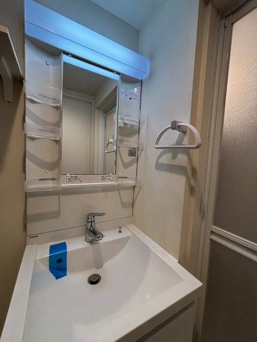 物件内観写真12　(洗面)