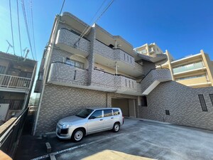 グリ－ンクレスト南山外観写真