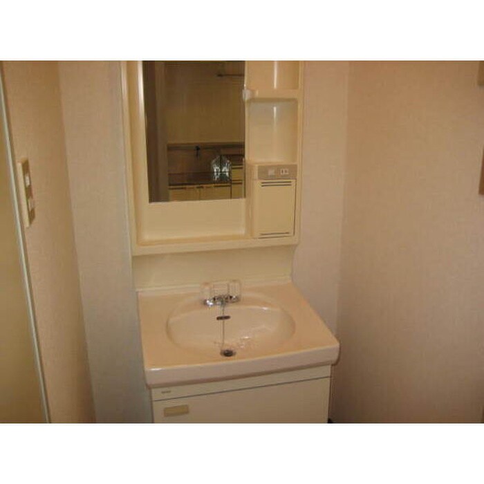 物件内観写真10　(洗面)