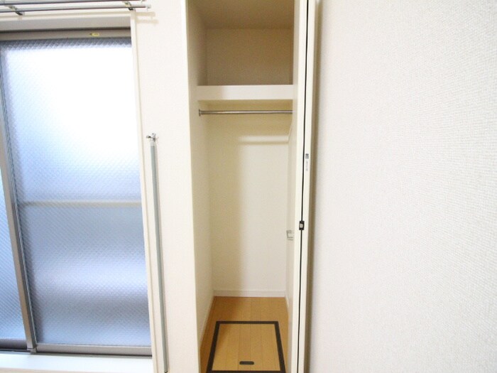 物件内観写真15　(収納)
