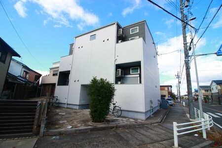 Tir　na　nOg外観写真