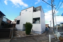 Tir　na　nOgの外観写真