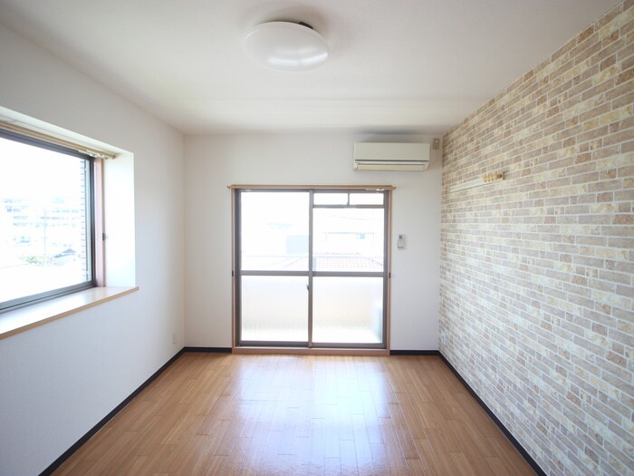 物件内観写真17　(居室)