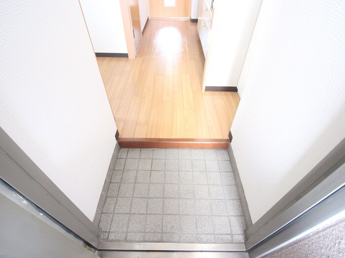 物件内観写真20　(玄関)