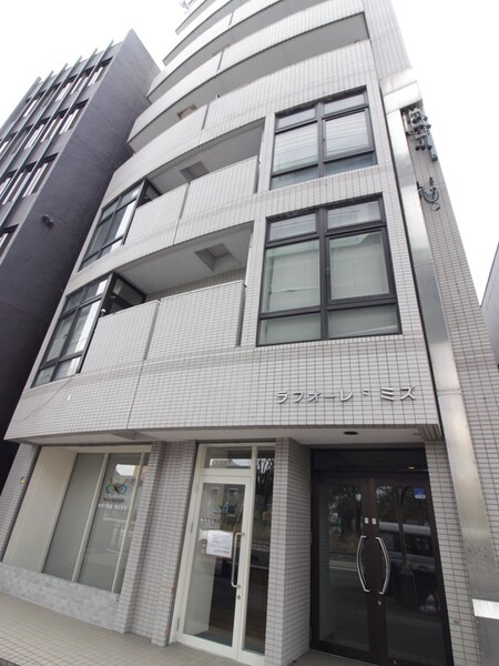 ラフォーレシミズⅢ外観写真