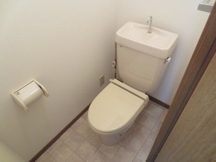 物件内観写真16　(トイレ)