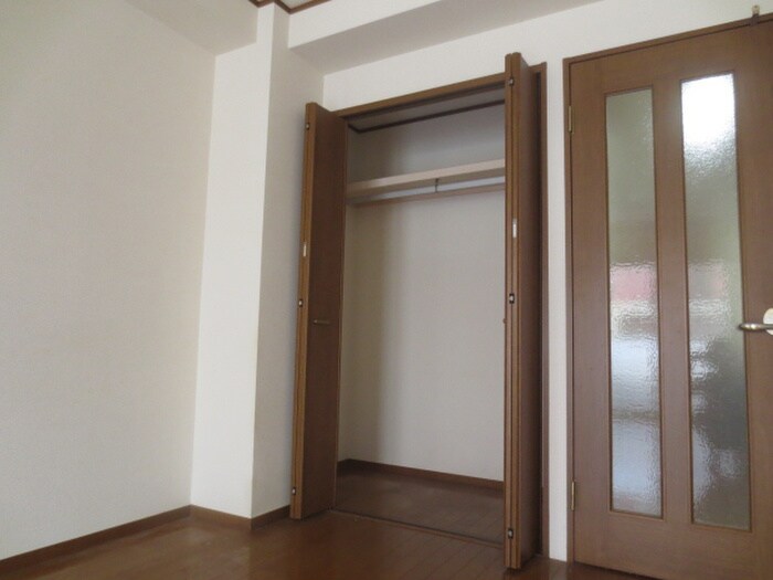 物件内観写真8　(収納)