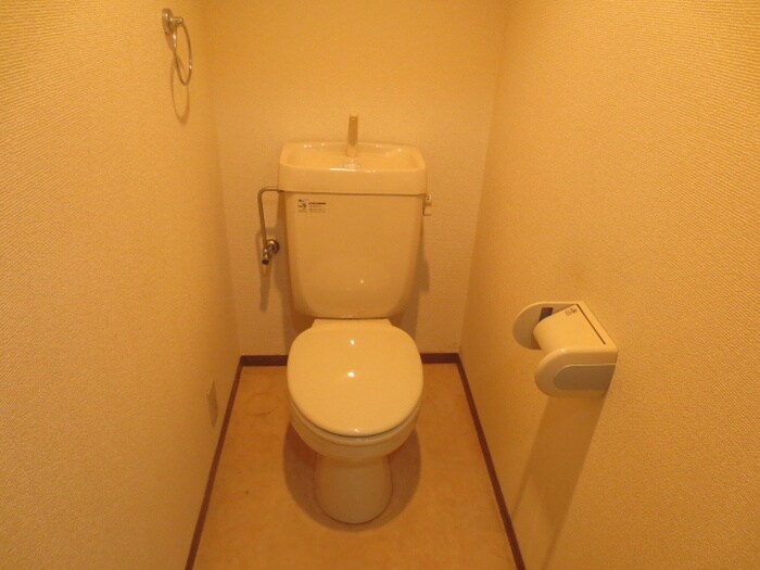 物件内観写真12　(トイレ)