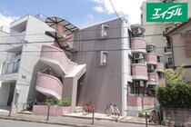 ユーチャリスの外観写真