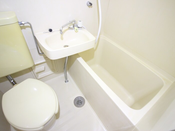 物件内観写真12　(バス／シャワールーム等)