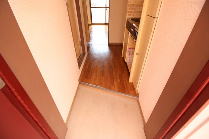 物件内観写真20　(玄関)