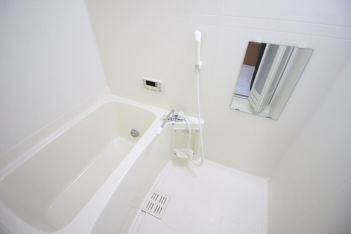 物件内観写真12　(バス／シャワールーム等)