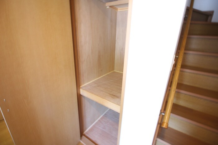 物件内観写真15　(収納)