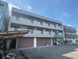 レジデンスアカリ外観写真