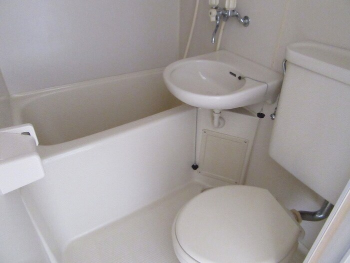 物件内観写真11　(バス／シャワールーム等)