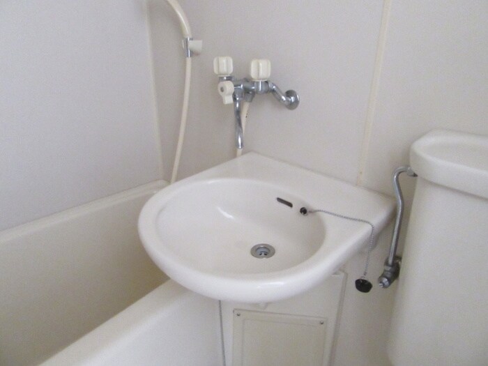 物件内観写真12　(洗面)