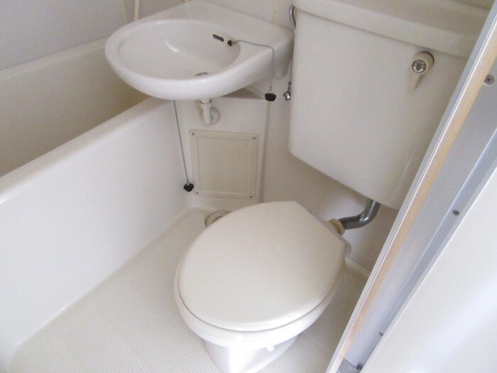 物件内観写真13　(トイレ)