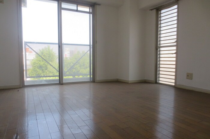 物件内観写真5　(居室)