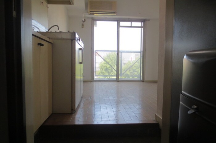 物件内観写真19　(廊下)