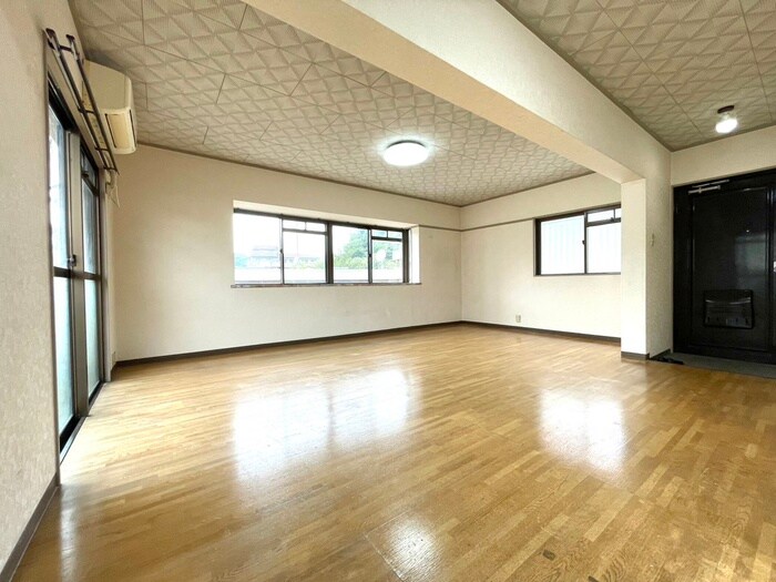 物件内観写真9　(居室)