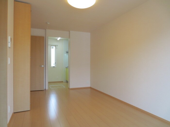 物件内観写真4　(居室)