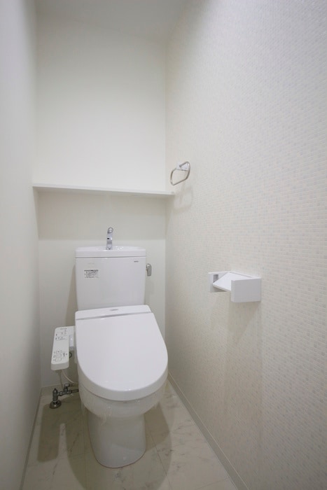 物件内観写真13　(トイレ)