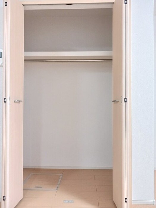 物件内観写真9　(収納)