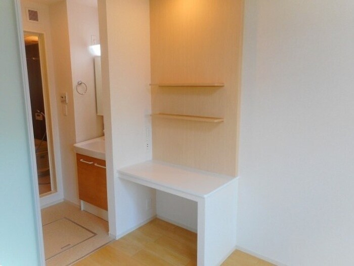 物件内観写真6　(内観写真)