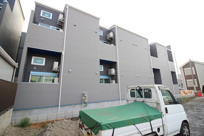 物件外観写真2　(外観写真)