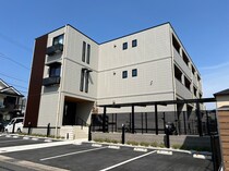 サンヒルズ三好ヶ丘の外観写真