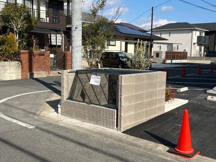 サンヒルズ三好ヶ丘の建物設備