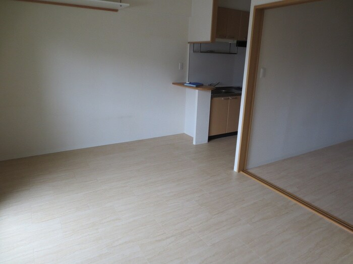 物件内観写真13　(居室)