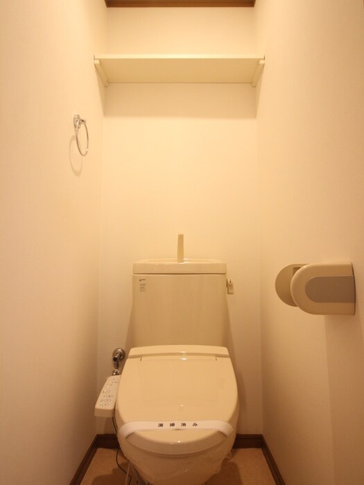 物件内観写真12　(トイレ)