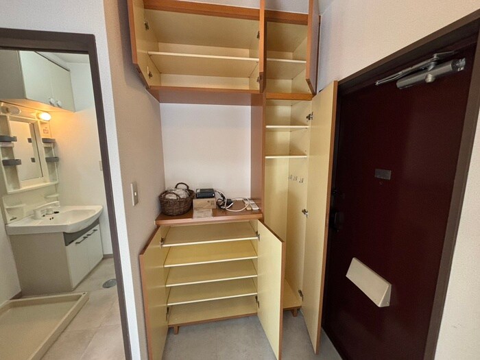 物件内観写真19　(靴箱)