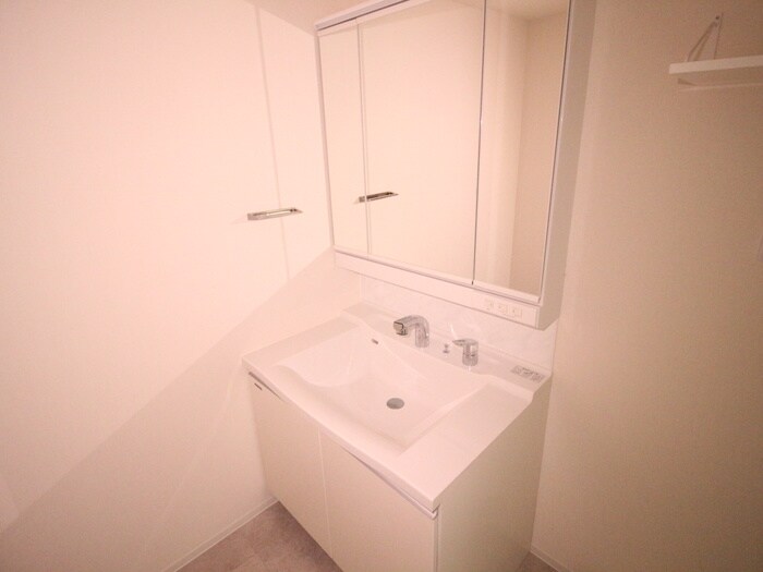 物件内観写真13　(洗面)