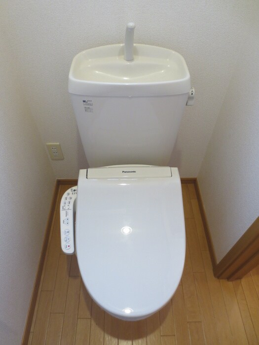 物件内観写真15　(トイレ)