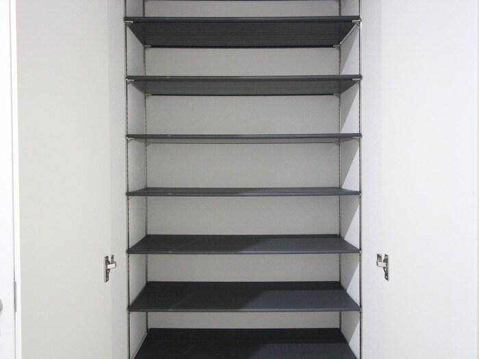 物件内観写真14　(靴箱)