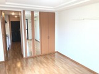 物件内観写真6　(居室)