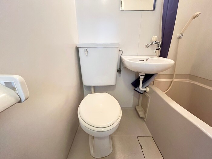 物件内観写真15　(トイレ)