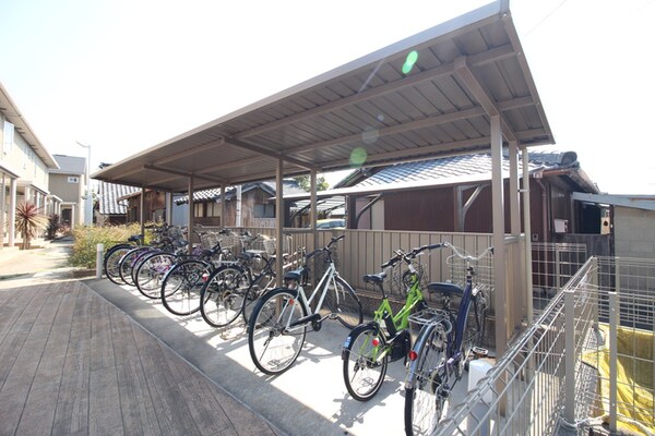 駐輪場