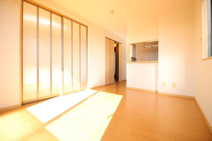 物件内観写真7　(居室)