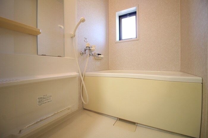 物件内観写真10　(バス／シャワールーム等)