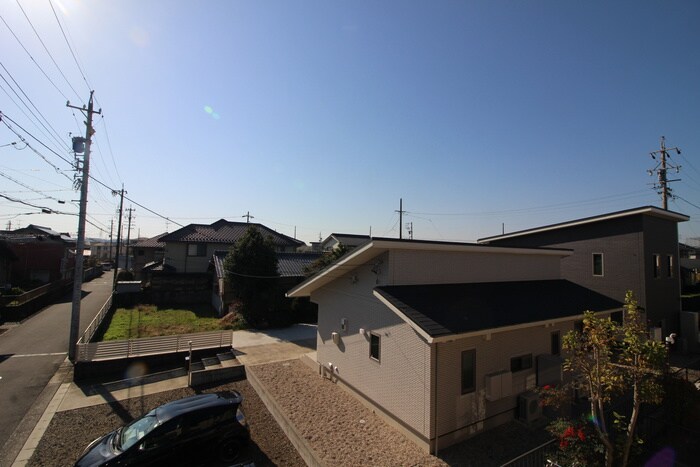 物件内観写真18　(室内からの展望)