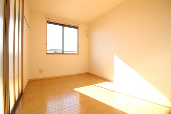 物件内観写真21　(居室)