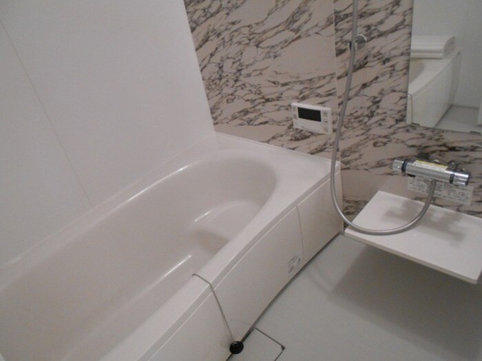 物件内観写真8　(バス／シャワールーム等)