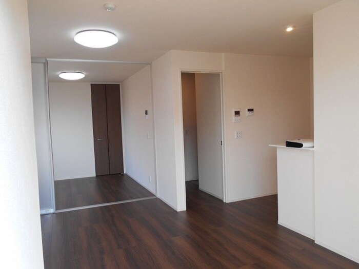 物件内観写真13　(居室)