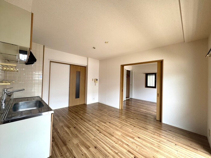 物件内観写真7　(居室)